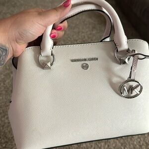 White Michael Kors little satchel